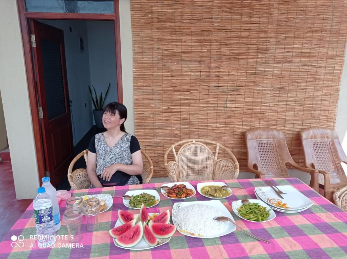 Dinuli *